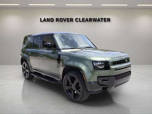 New 2026 Land Rover Defender 110 X-Dynamic SE AWD/4WD image 7