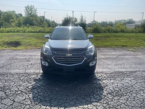 Used 2017 Chevrolet Equinox Premier w/ Enhanced Convenience Package AWD/4WD image 9