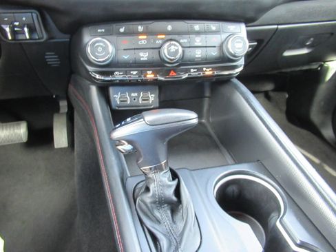 Certified 2024 Dodge Durango GT RWD image 27
