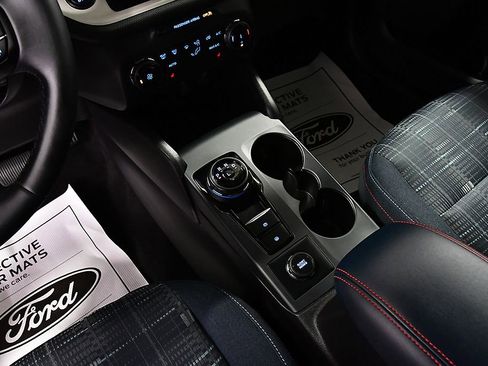 Used 2024 Ford Bronco Sport Heritage w/ Heritage Convenience Package image 21