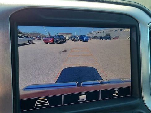 Used 2020 GMC Sierra 1500 Elevation w/ Elevation Value Package AWD/4WD image 29