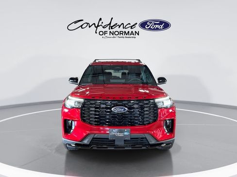 New 2026 Ford Explorer ST-Line w/ ST-Line Street Pack RWD image 2