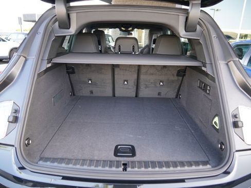 New 2026 BMW iX xDrive45 image 19