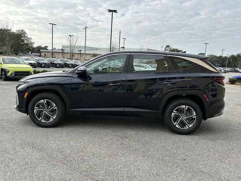 New 2026 Hyundai Tucson Blue SE image 4