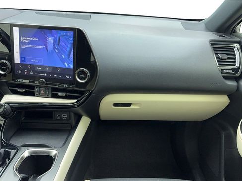 Used 2024 Lexus NX 250 250 NAV,CAM,SUNROOF,HTD STS,BL image 19