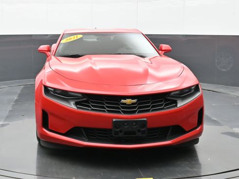 Used 2021 Chevrolet Camaro LS RWD image 7