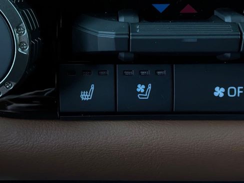 New 2026 Toyota Tundra 1794 Edition AWD/4WD image 33