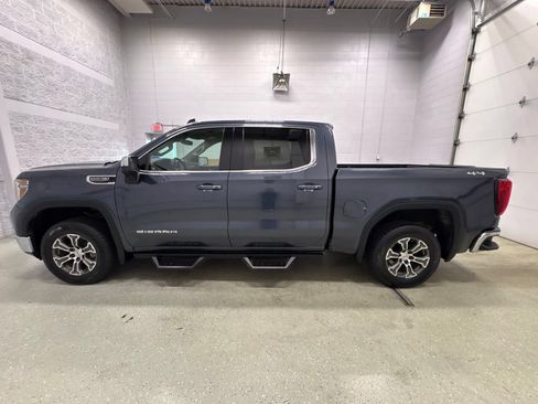 Used 2019 GMC Sierra 1500 SLE w/ Preferred Package AWD/4WD image 8