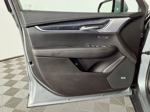 Certified 2023 Cadillac XT5 Premium Luxury AWD/4WD image 16