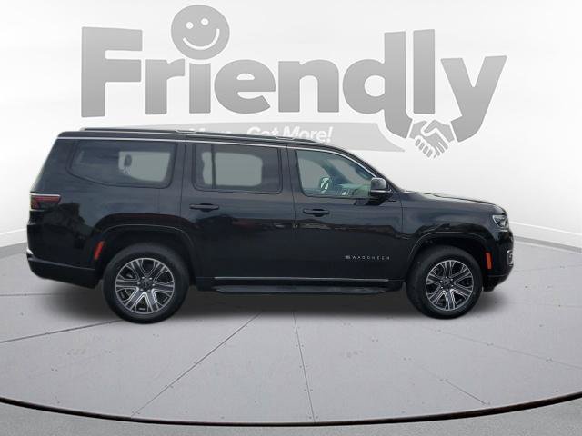 Used 2025 Jeep Wagoneer 4WD image 6