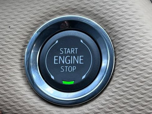 New 2026 Chevrolet Equinox ACTIV w/ Convenience Package III AWD/4WD image 26