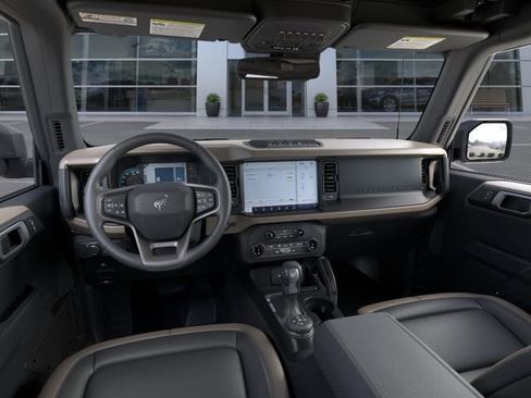 New 2025 Ford Bronco Big Bend w/ Black Diamond Package image 9