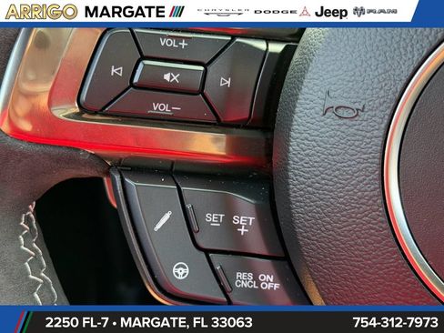 Used 2021 Ford Mustang Shelby GT500 w/ Technology Package RWD image 24