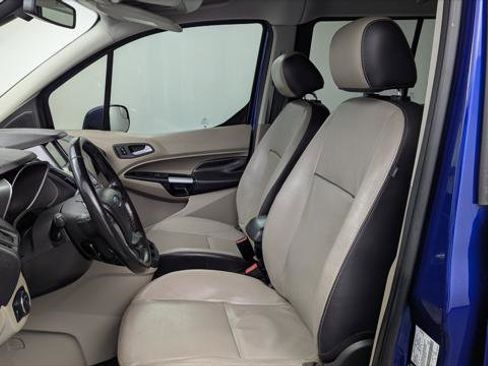 Used 2017 Ford Transit Connect Titanium image 13
