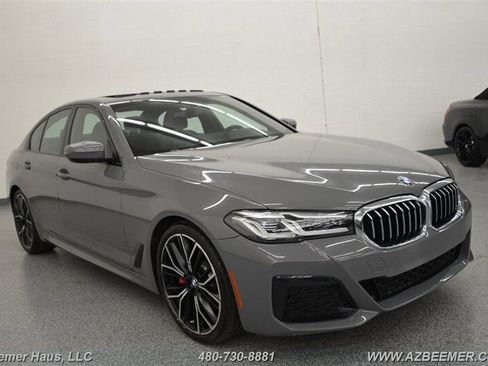 Used 2022 BMW 530i w/ M Sport Package image 7