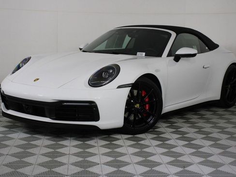 Certified 2020 Porsche 911 Carrera 4S AWD/4WD image 34