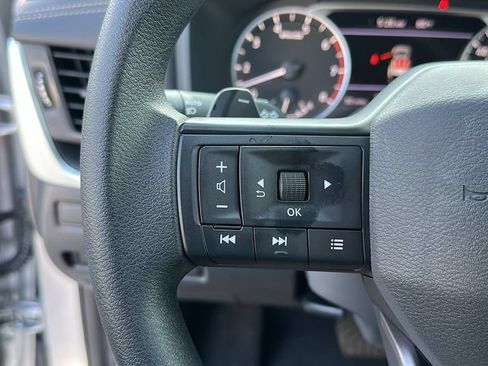 Certified 2025 Nissan Rogue S AWD/4WD image 18