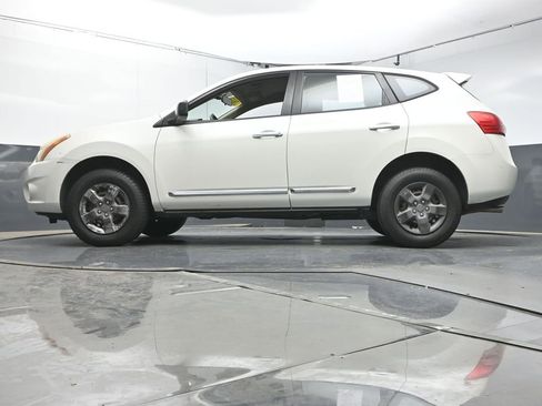 Used 2012 Nissan Rogue S image 34