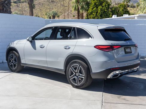 Certified 2026 Mercedes-Benz GLC 300 image 5