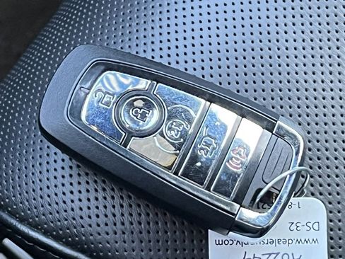 Used 2022 Lincoln Navigator L Reserve image 32