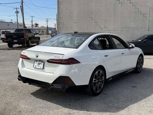 Used 2026 BMW 540i xDrive AWD/4WD image 8