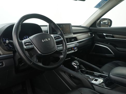 Used 2022 Kia Telluride EX w/ EX Premium Package image 31