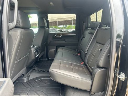 New 2026 Chevrolet Silverado 1500 High Country AWD/4WD image 12