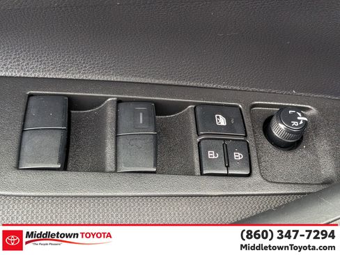 Used 2024 Toyota Corolla LE w/ LE Convenience Package AWD/4WD image 12