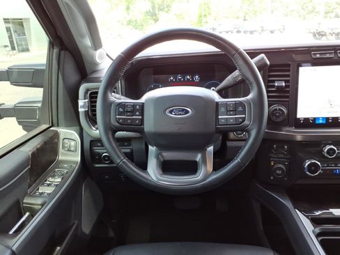 Used 2024 Ford F250 Lariat w/ Lariat Ultimate Package AWD/4WD image 19