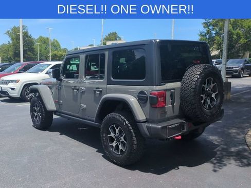 Used 2021 Jeep Wrangler Unlimited Rubicon AWD/4WD image 3