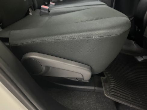 Used 2018 Toyota RAV4 LE w/ All Weather Liner Package image 54