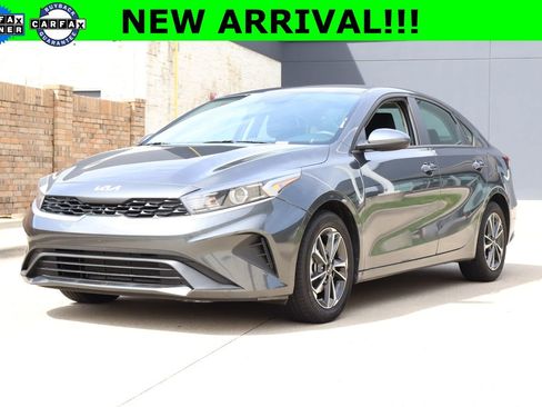 Used 2024 Kia Forte LXS FWD image 1