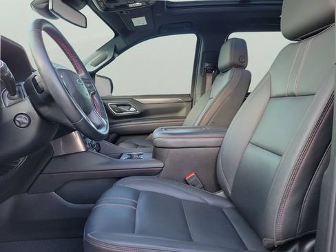 Used 2024 Chevrolet Suburban RST w/ Luxury Package AWD/4WD image 21