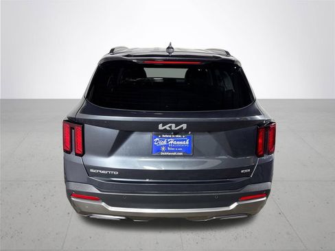 Used 2024 Kia Sorento S AWD/4WD image 7