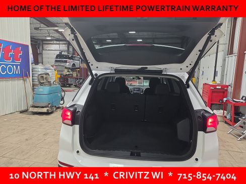 Used 2024 Chevrolet Equinox LT image 5