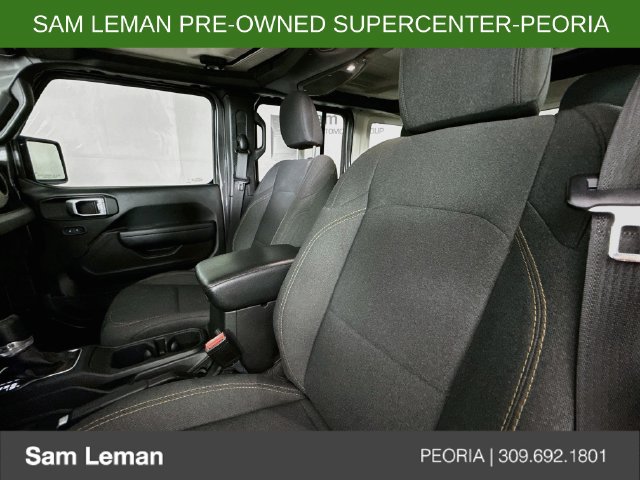 Used 2024 Jeep Wrangler Unlimited AWD/4WD image 19
