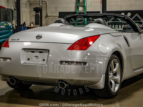 Used 2008 Nissan 350Z Touring image 57