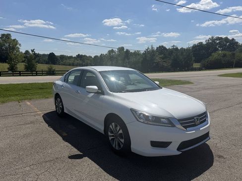 Used 2014 Honda Accord LX image 2