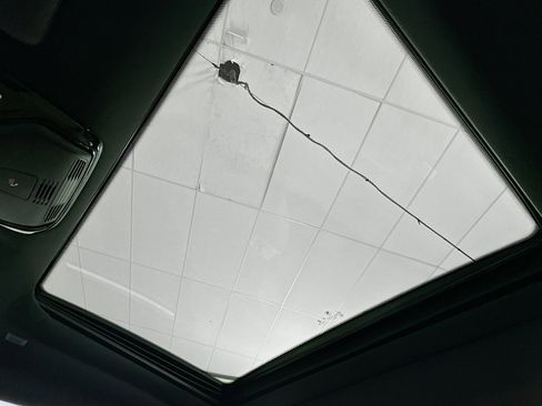 Used 2022 BMW 230i Coupe w/ Convenience Package image 25