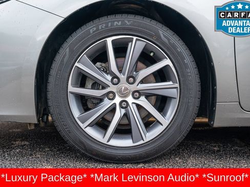 Used 2018 Lexus ES 300h FWD image 11
