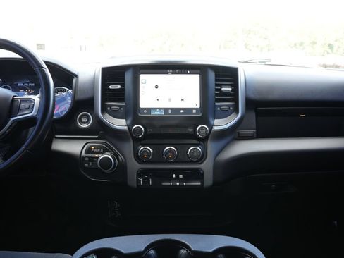 Used 2024 RAM 2500 Big Horn AWD/4WD image 11