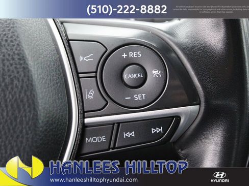 Used 2021 Toyota Camry XLE w/ Carpet Mat Package (TMS) image 31