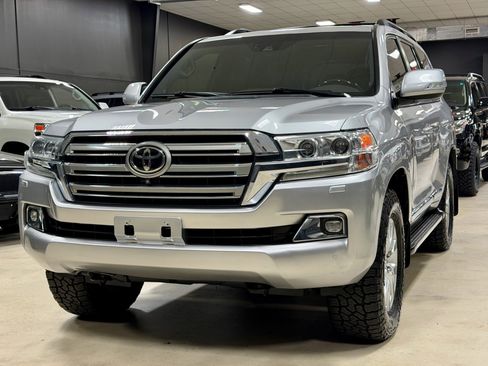 Used 2017 Toyota Land Cruiser AWD/4WD image 13