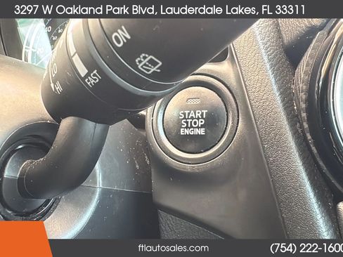 Used 2020 Toyota Yaris LE FWD image 49