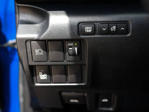 Used 2018 Lexus IS 300 F Sport w/ F Sport Package RWD image 17