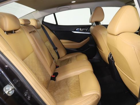 Used 2016 Nissan Maxima SR image 28