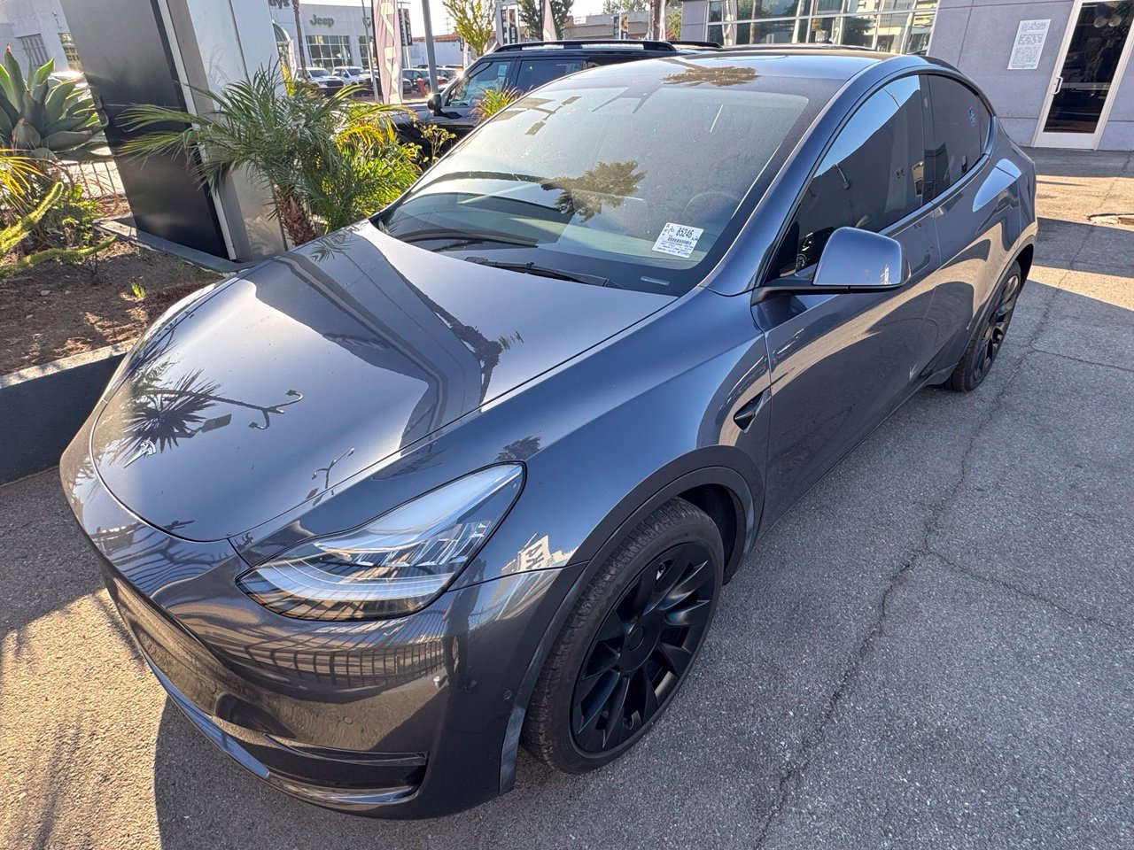 Used 2021 Tesla Model Y Long Range AWD/4WD image 2