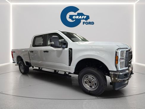 New 2026 Ford F250 XL w/ FX4 Off-Road Package image 10