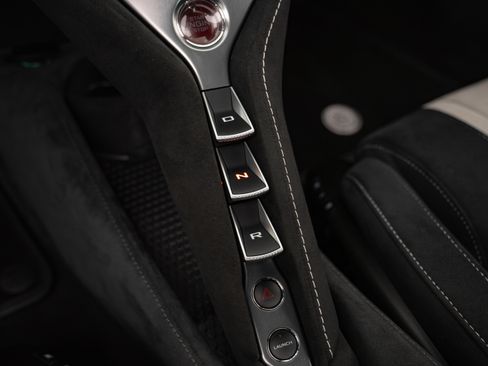 Used 2021 McLaren 720S RWD image 19