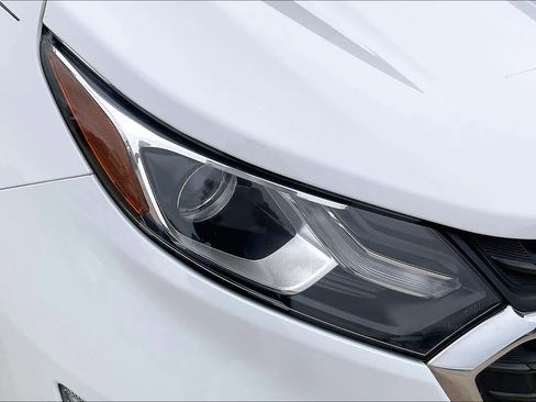 Used 2018 Chevrolet Equinox LT FWD image 27